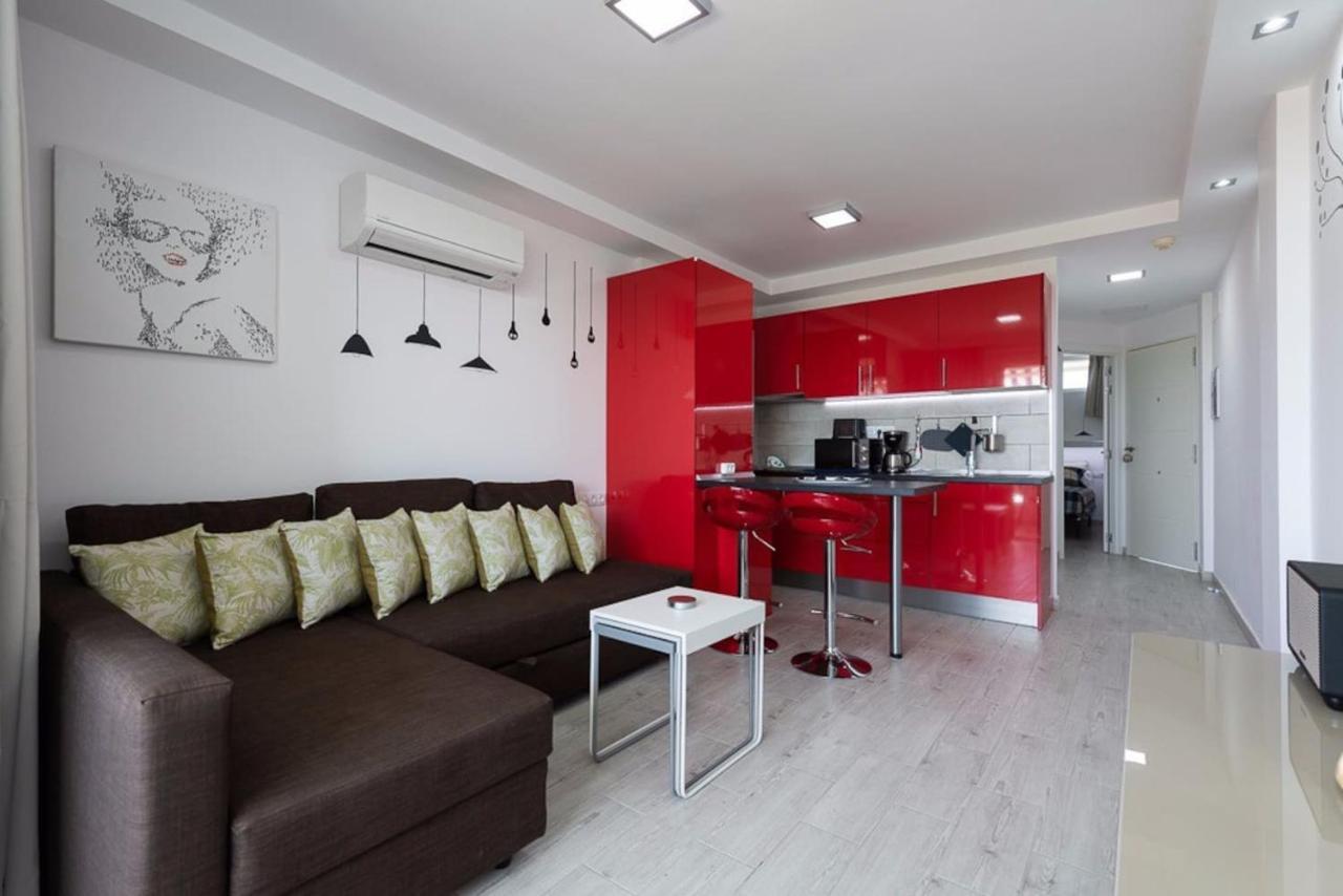 4 Minutes Walk From Yumbo Maspalomas (Gran Canaria) Exterior foto